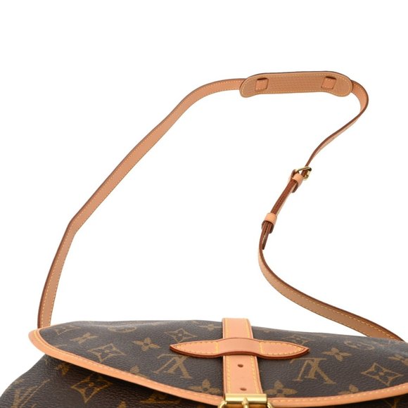 LOUIS VUITTON Authentic Brown Monogram Canvas Shoulder Bag - Picture 5 of 11